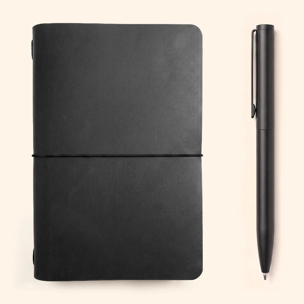 Natural leather notebook cover for daily journaling, notes, ideas, and creative writing.