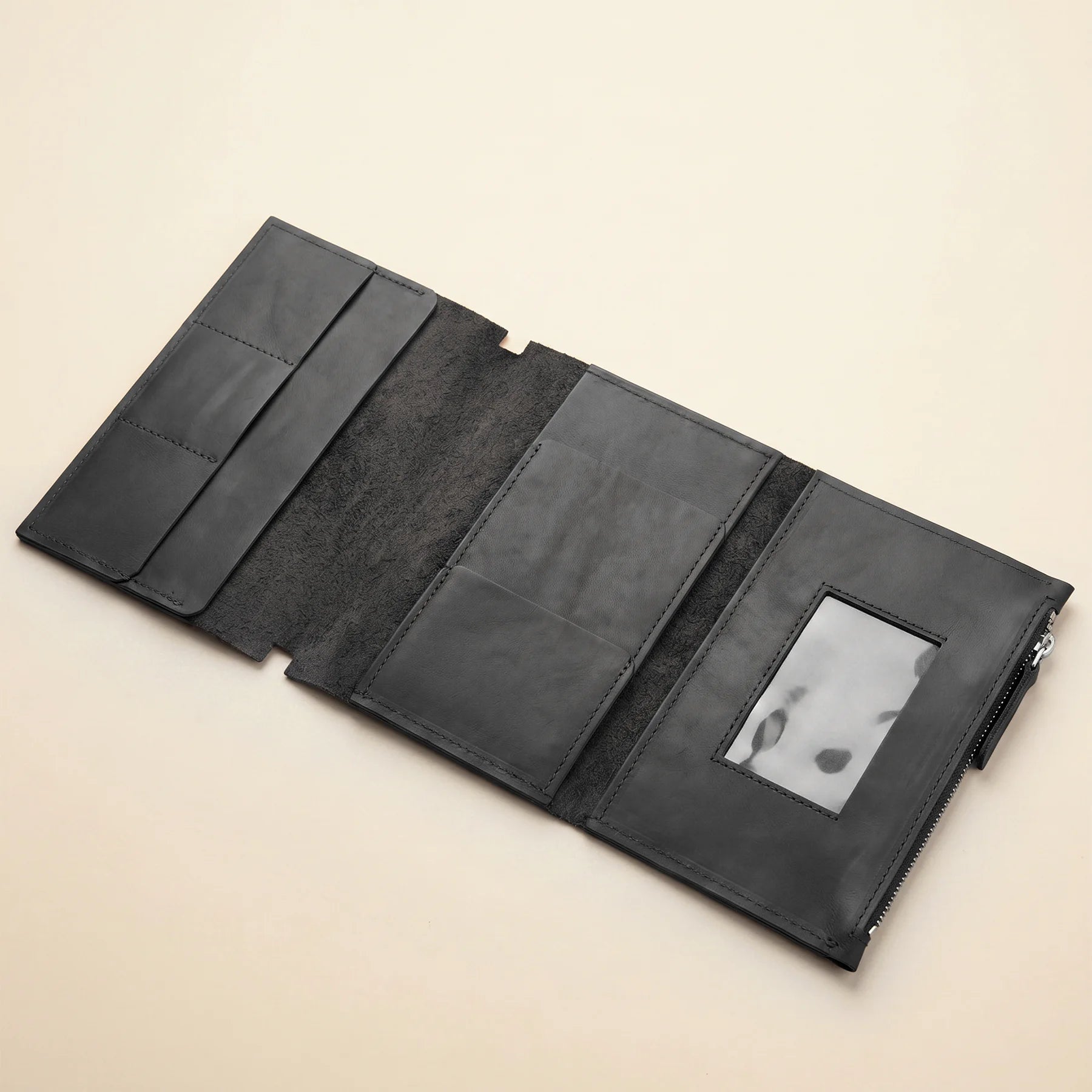 Handmade leather notebook insert with pockets for elastic notebook covers