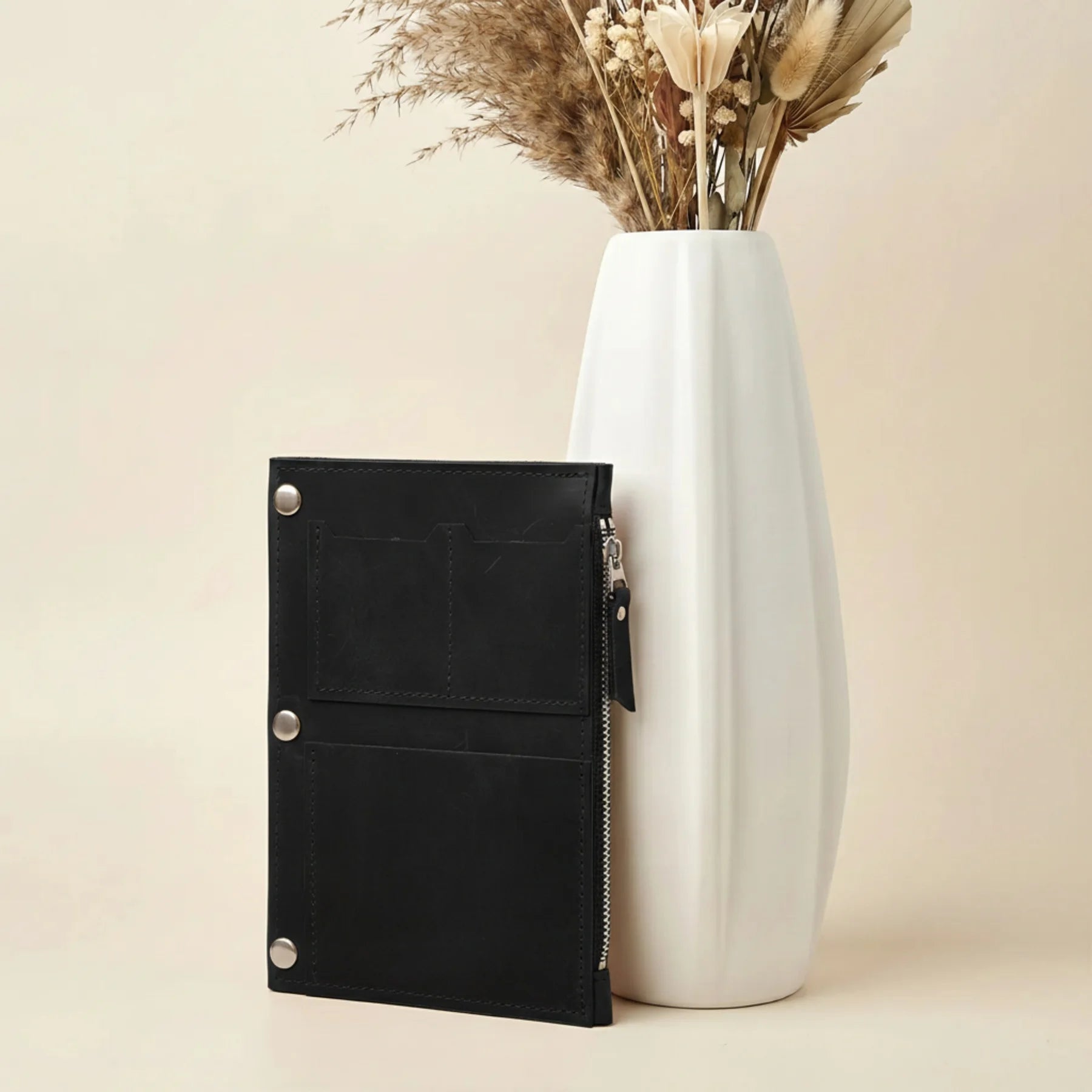 Black onyx lunessa_leather_insert_1
