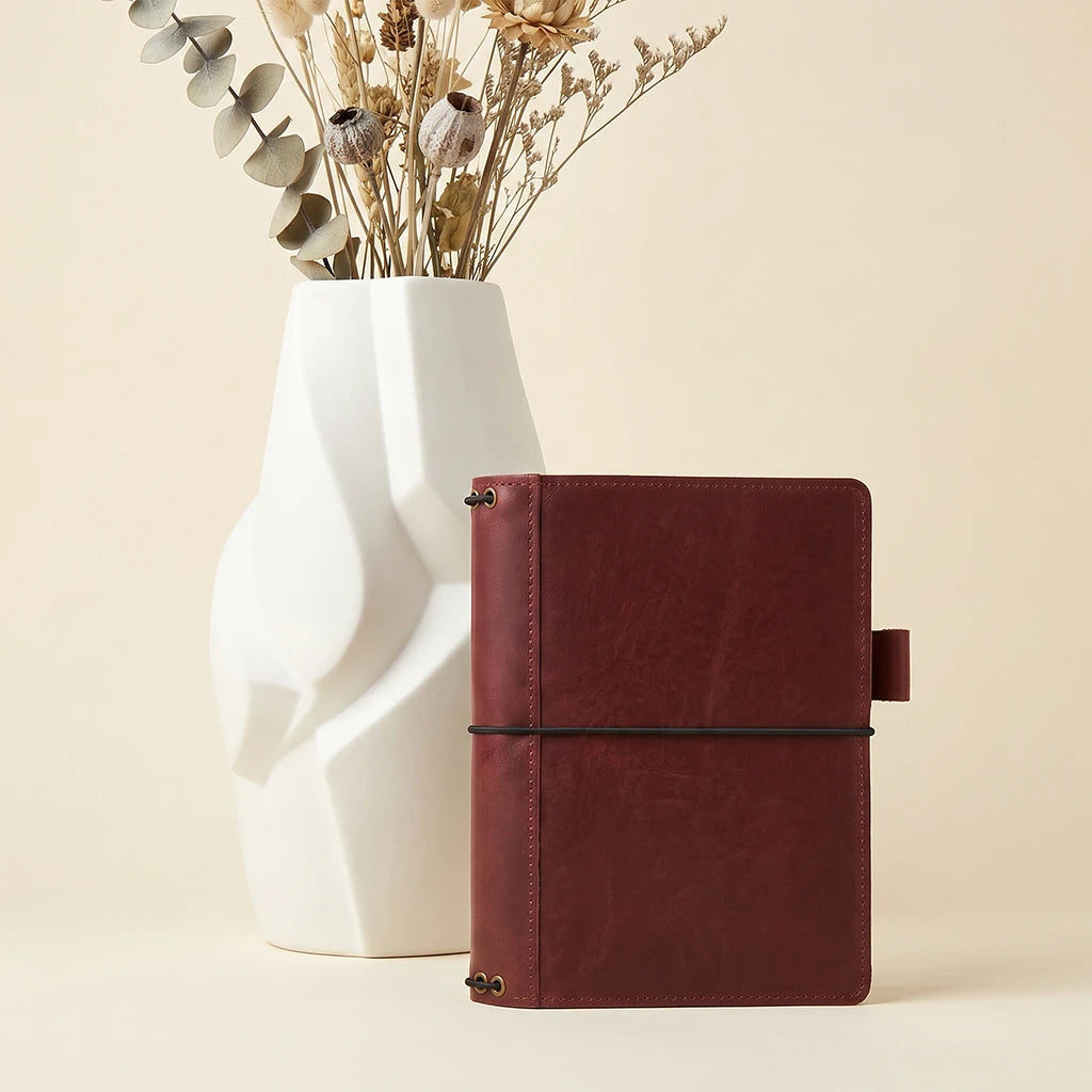 Leather cover for journals with pen holder and elastic insert system