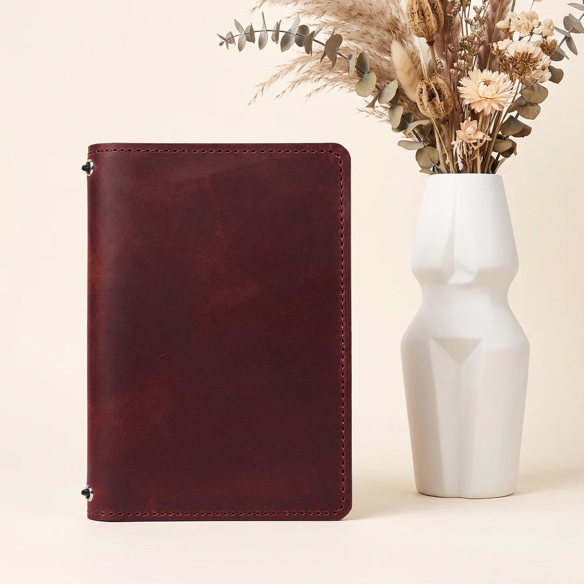 Genuine Crazy Horse journal case with twin elastic fasteners and practical internal organization