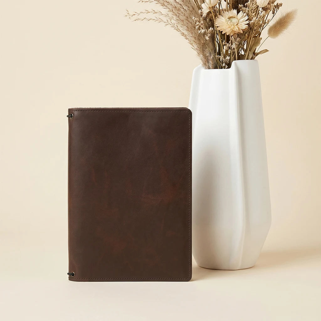 Leather notebook organizer showcasing quality craftsmanship and practical functionality.