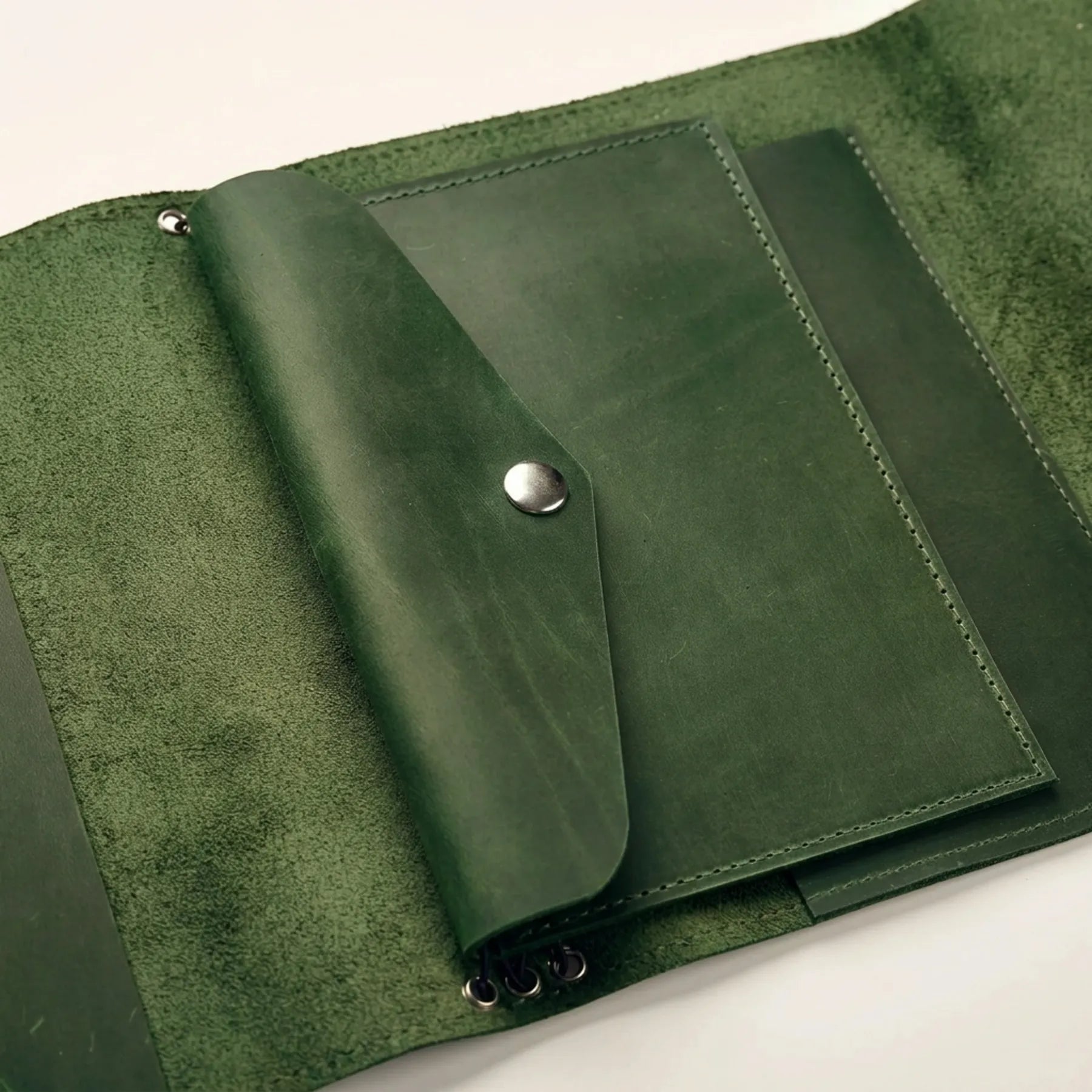 Leather notebook envelope insert with clean and timeless design