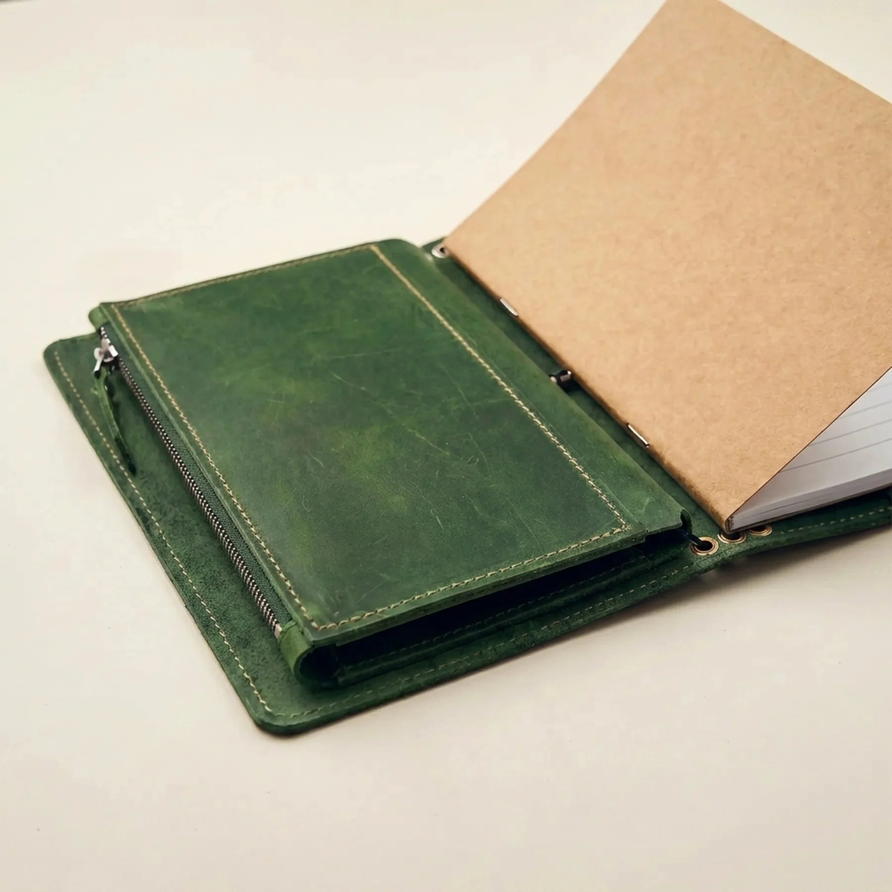 Forest green_Velmora_Leather_Insert1