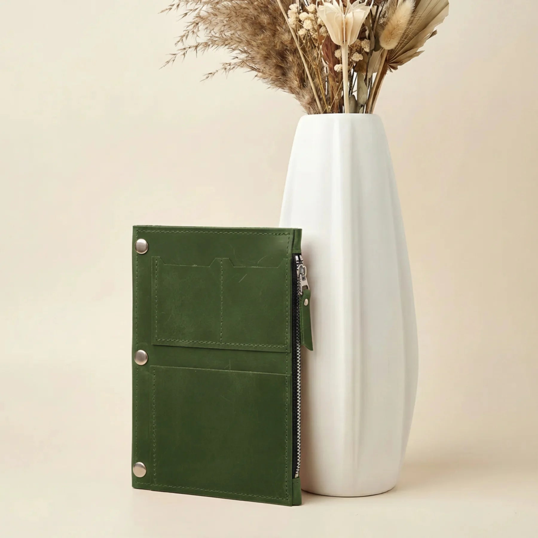 Forest green lunessa_leather_insert_1