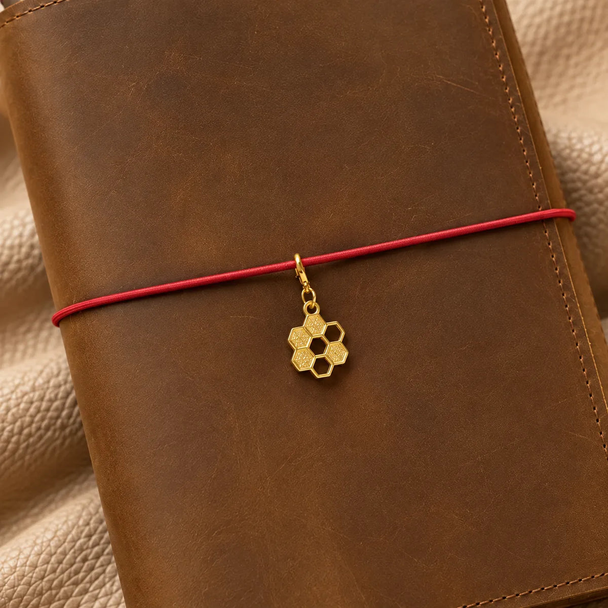 Journal Charm Blythe