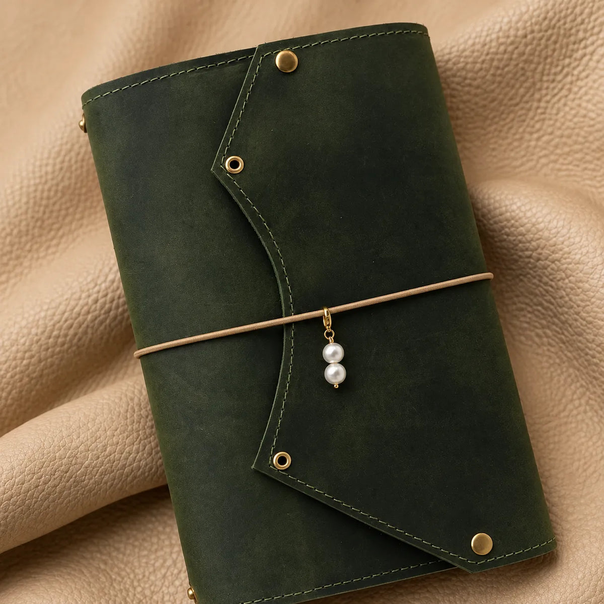Journal Charm Obsidia