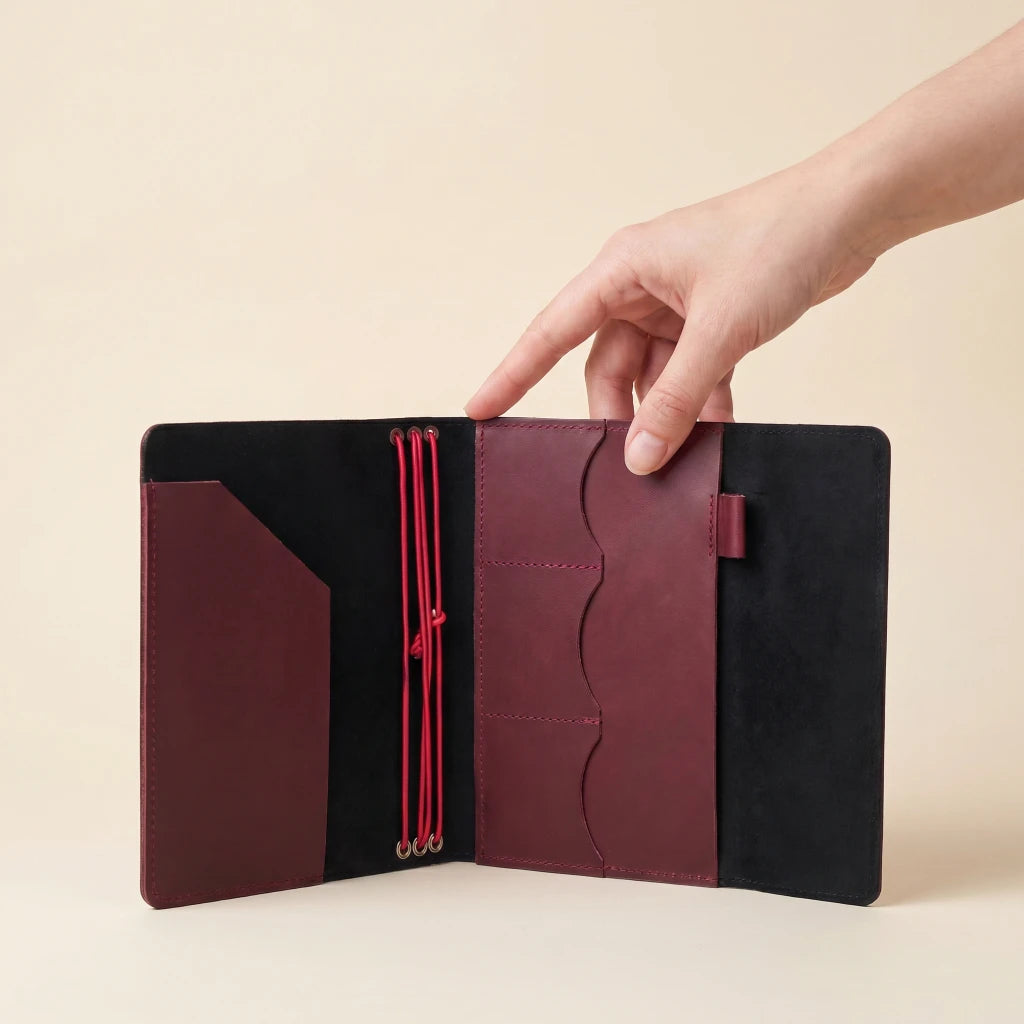 Genuine leather journal holder with elastic bands and elegant simple design