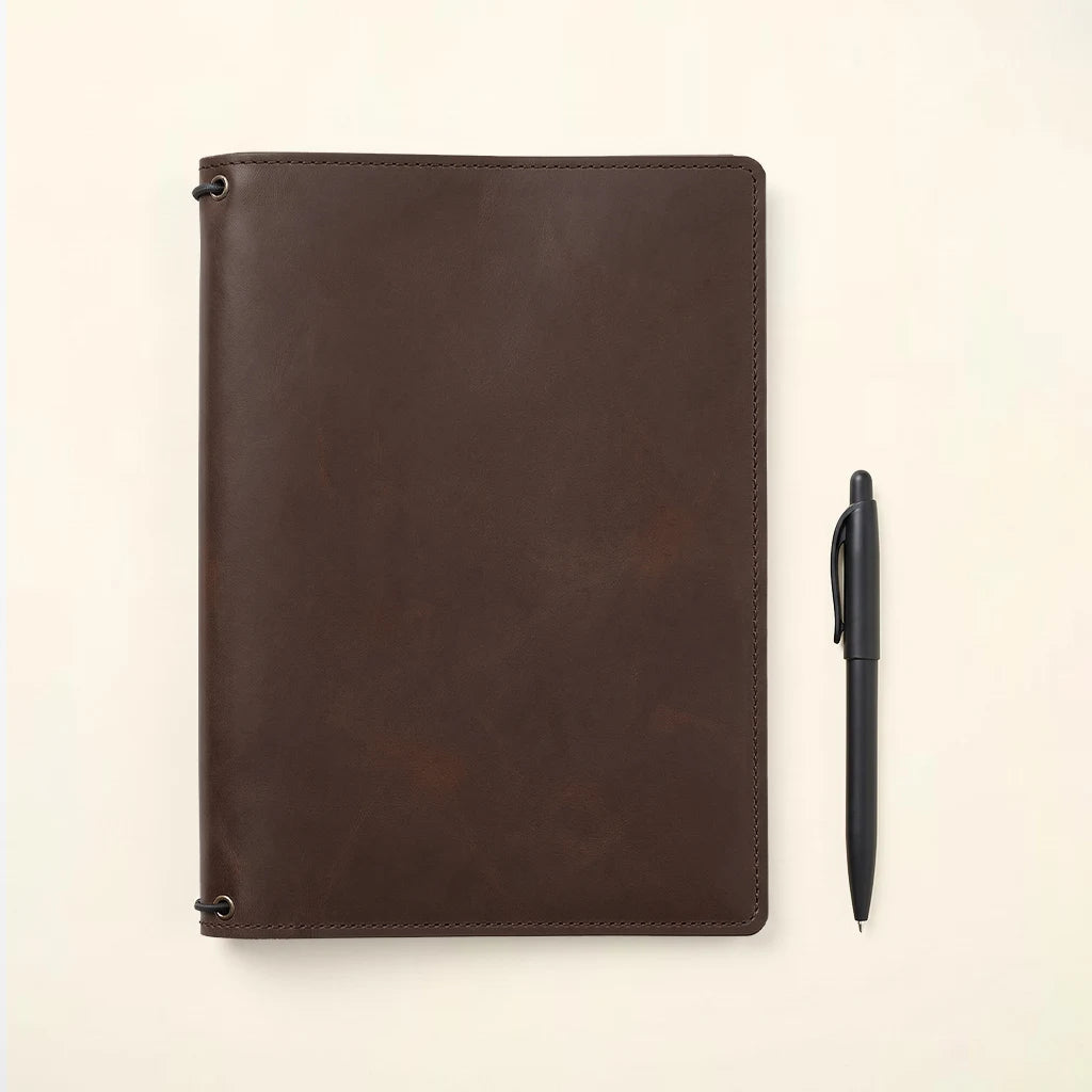 Leather journal holder made for note-taking, planning, and personal organization.