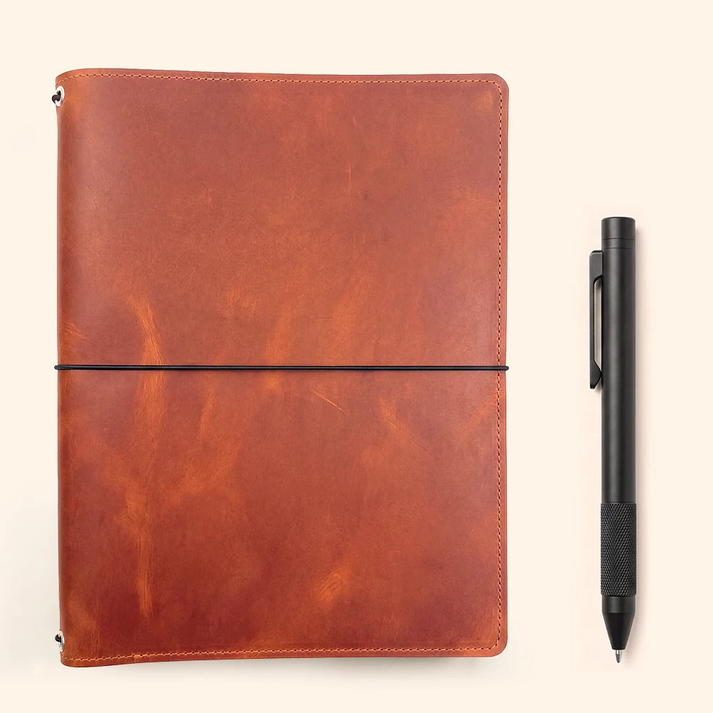Natural leather organizer featuring practical pockets for keeping stationery neatly arranged.