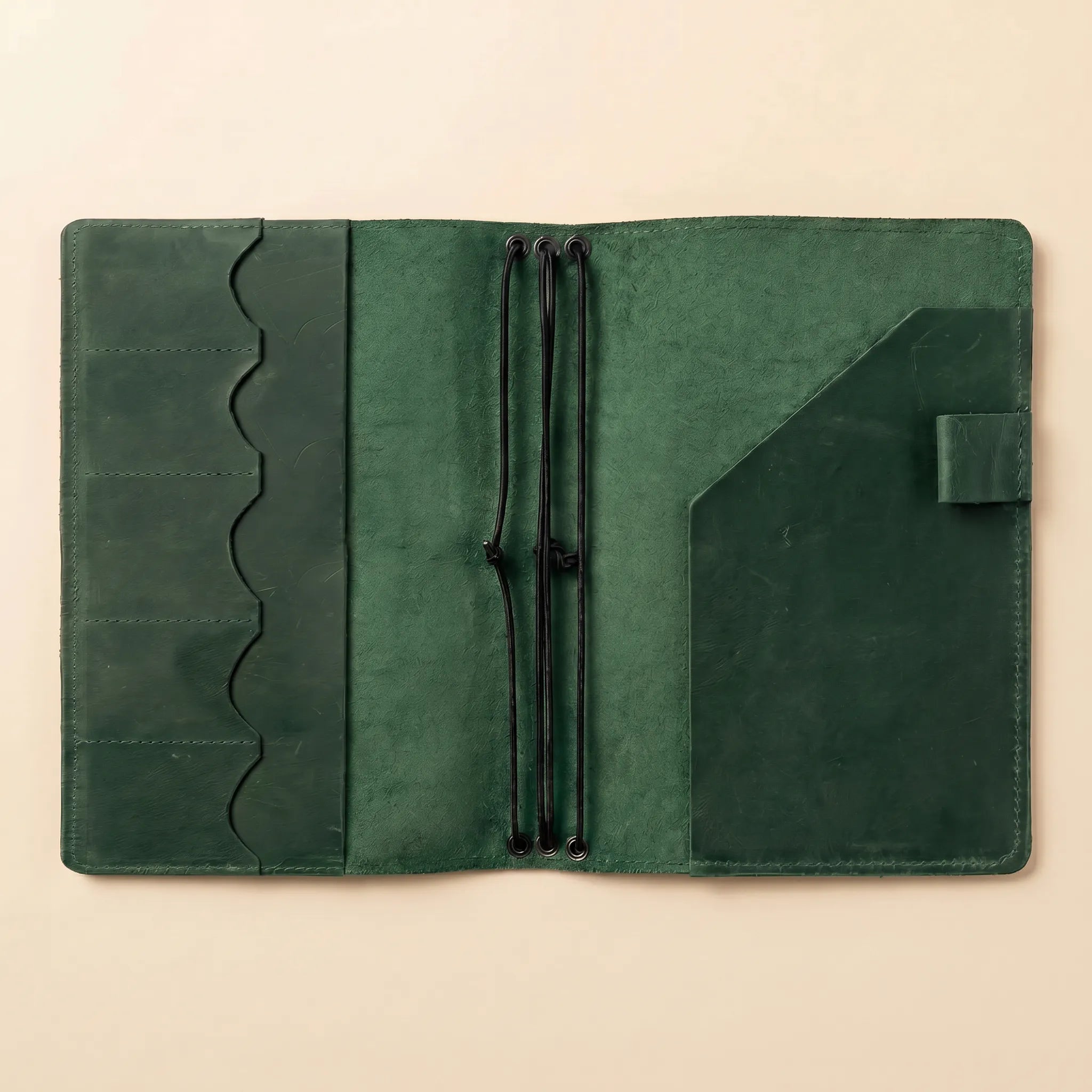 Durable leather notebook case made for everyday writing and planning.