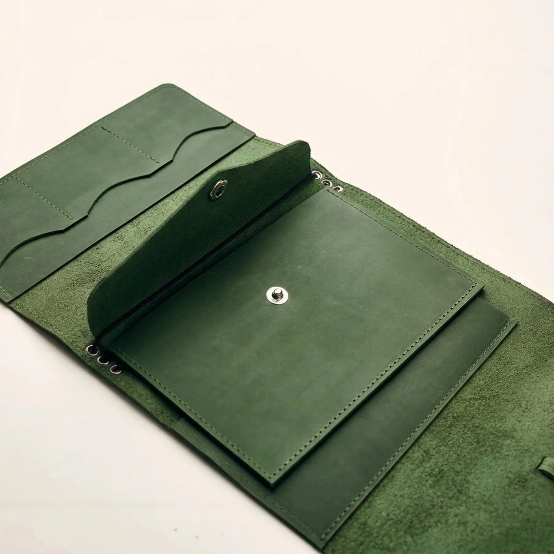 Functional leather envelope pocket for elastic planner covers