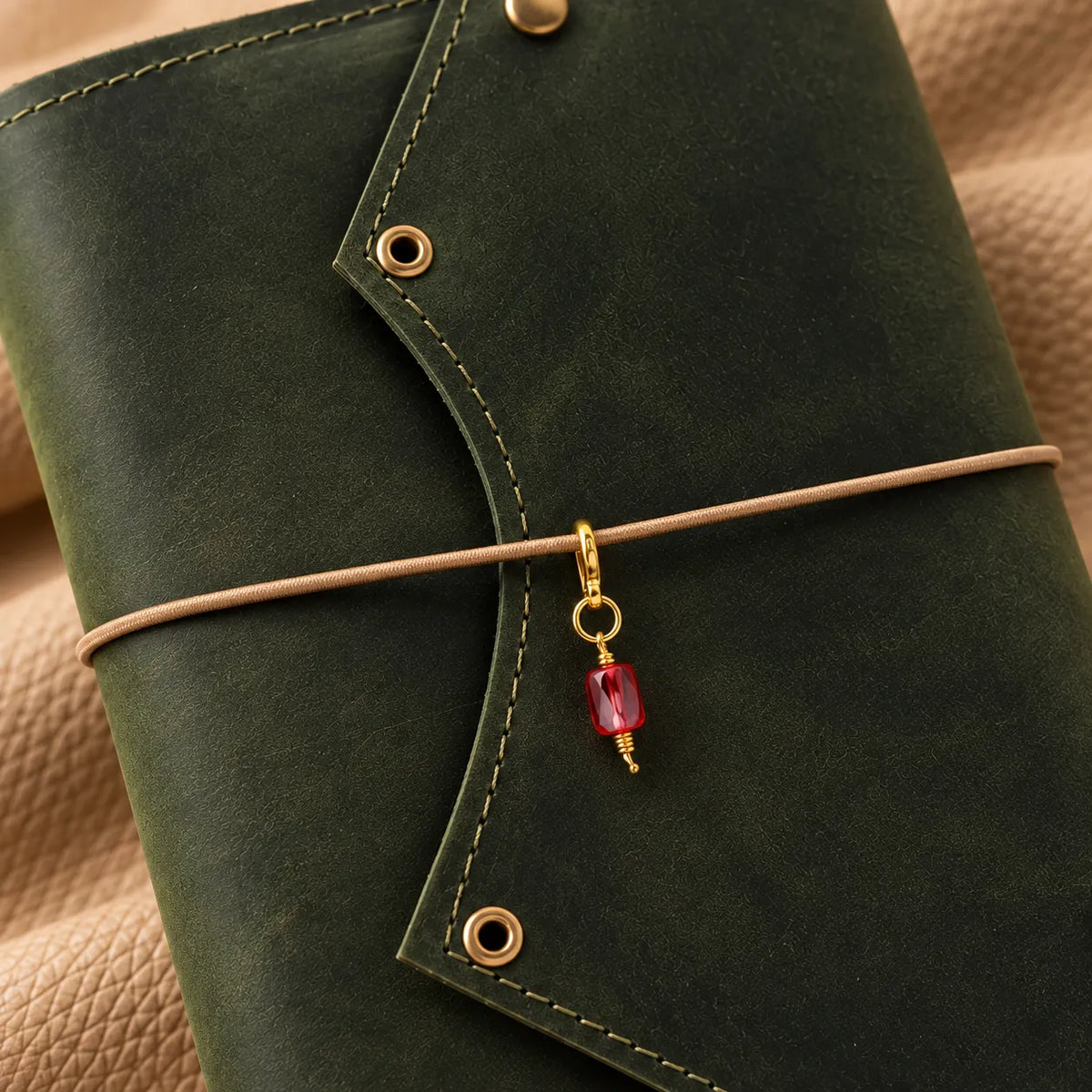 Journal Charm Siofra