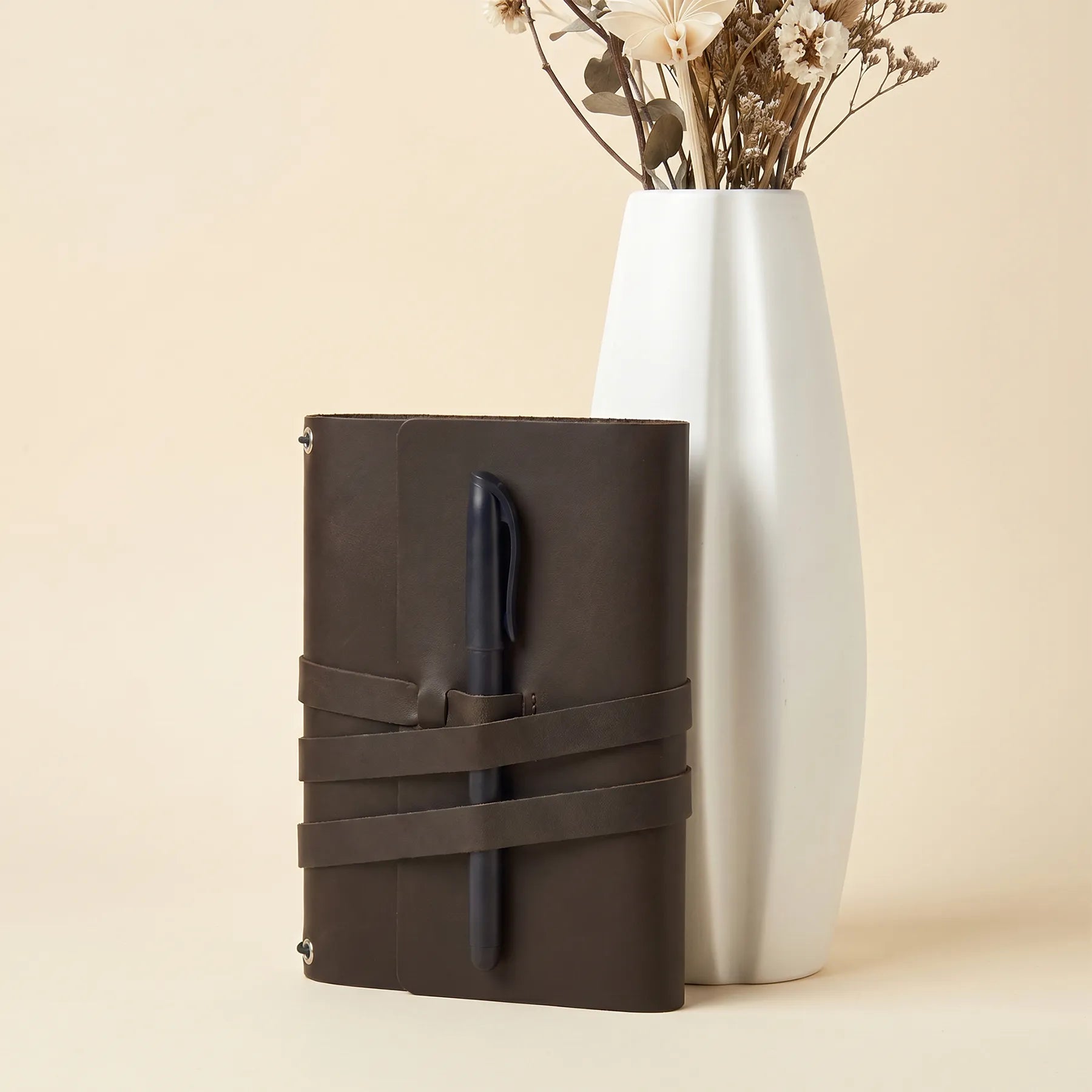 Genuine leather journal cover with pen loops perfect for travel, work, and meetings.